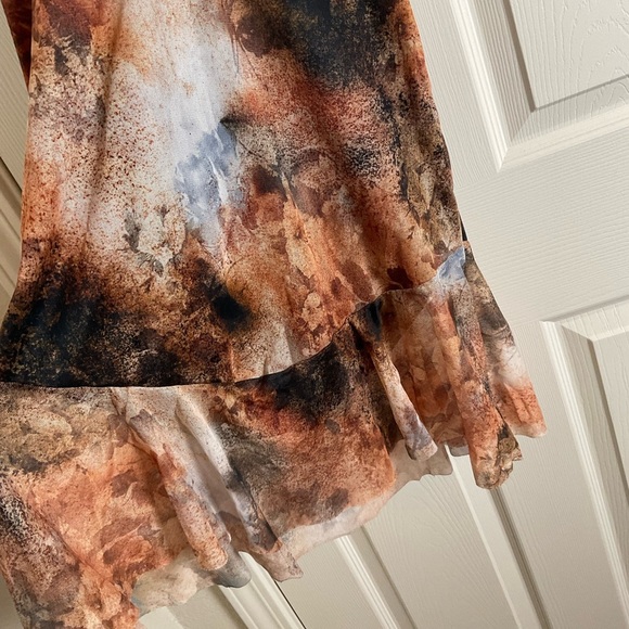 Prettylittlething woman’s Halter Tie-Dye Mini Dress 8 - Picture 5 of 9